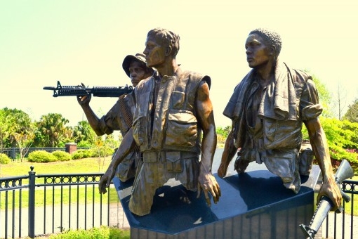 Image of the Three Servicemen Statue.